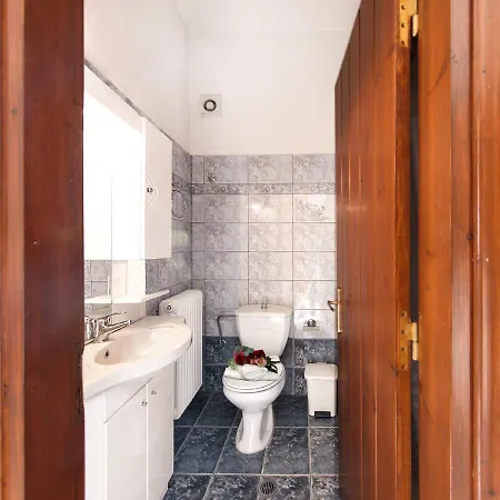 Private In The Heart Of Arachova. * Arachova